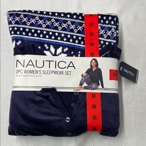 Nautica Women's Navy and White Sleepwear Set